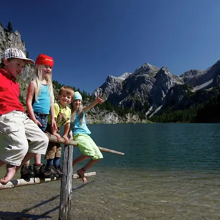 In Near Lift 아파트 클레이날